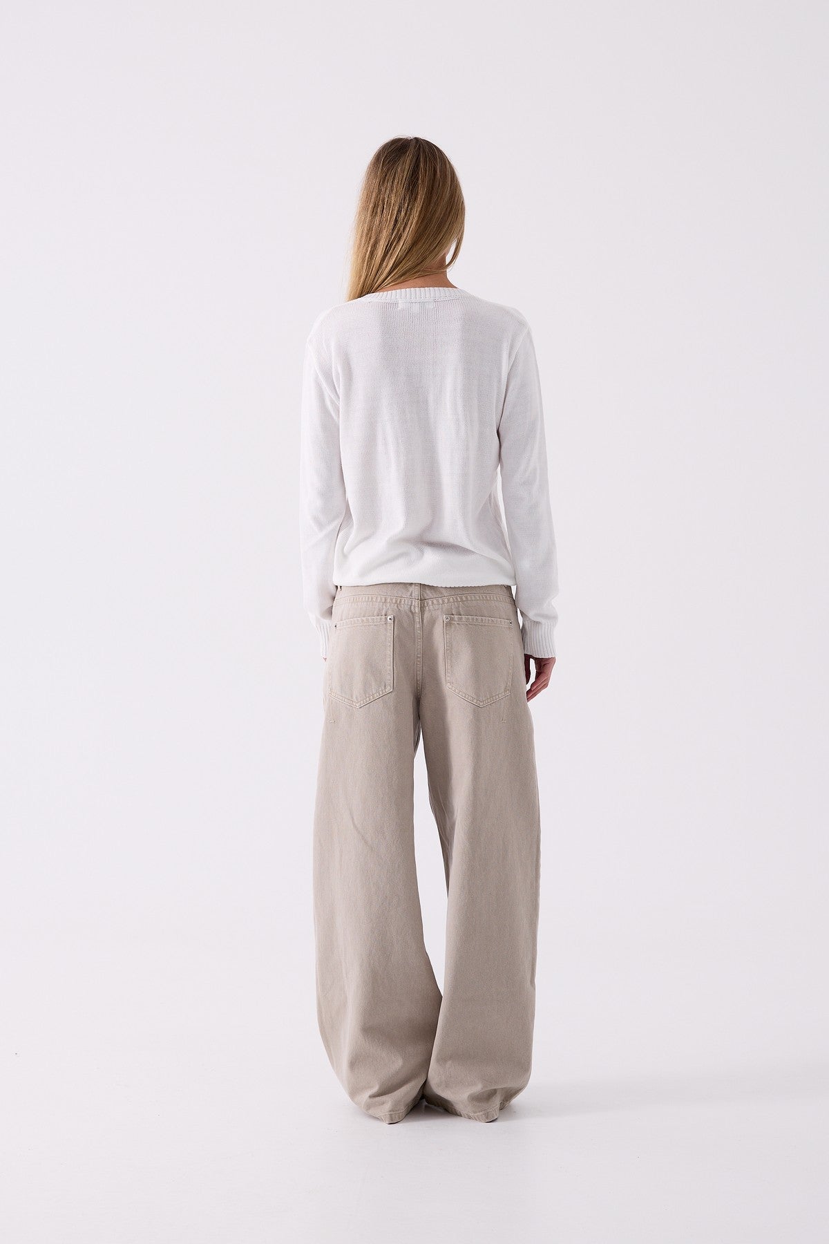 Elodie V-Neck Knit in White – back view