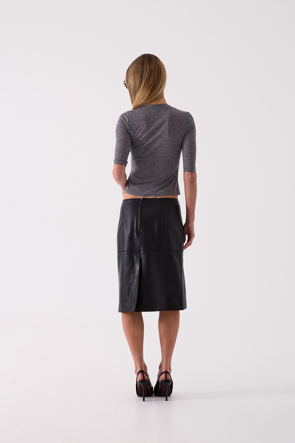Sadie Henley Top in Grey – back view